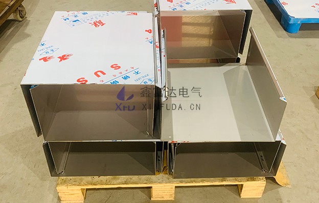 响水不锈钢加工-精密钣金件不锈钢机箱外壳折弯焊接